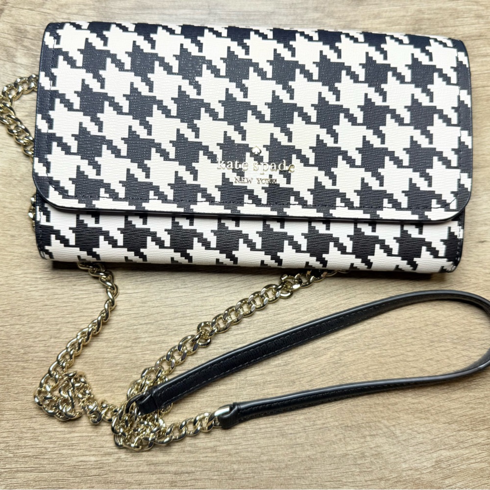 Kate Spade Houndstooth Crossbody with Gold Chain (0259)